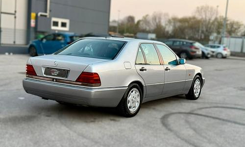 Mercedes-Benz S 300 ...