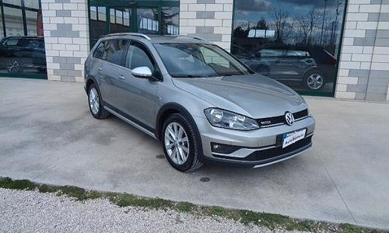 Volkswagen Golf Vari...