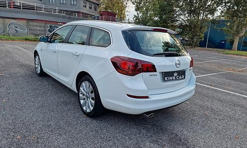 Opel Astra 1.4 Turbo...