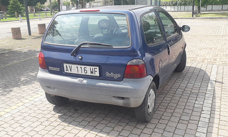 Renault Twingo...