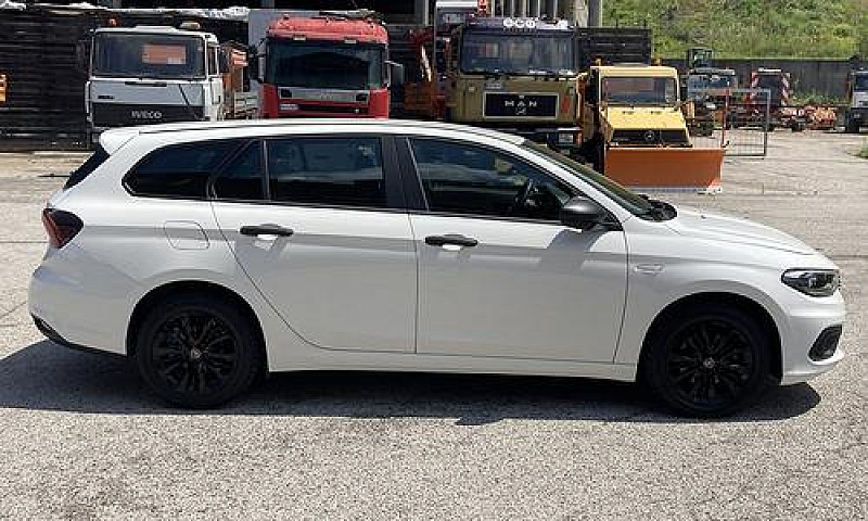 Fiat Tipo 1.4 Sw Str...