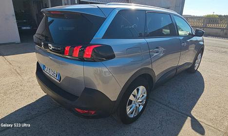 Peugeot 5008 Bluehdi...