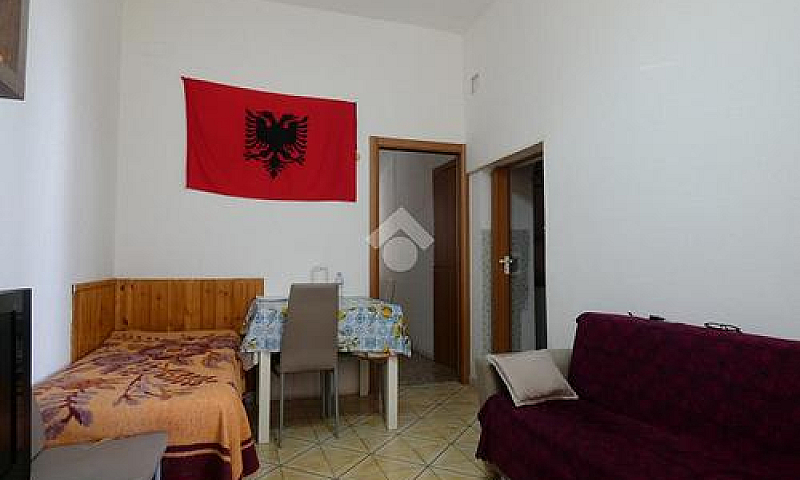 2 Locali A Policoro...