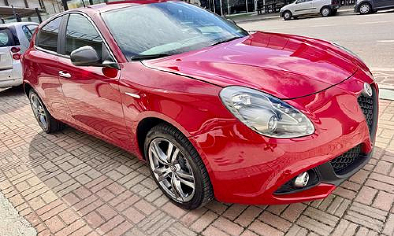 Alfa Romeo Giulietta...