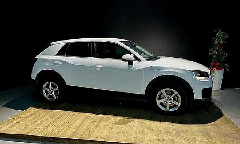 Audi Q2 30 Tdi S Tro...
