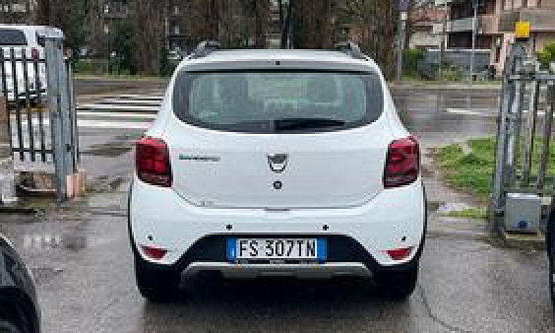 Dacia Sandero Stepwa...