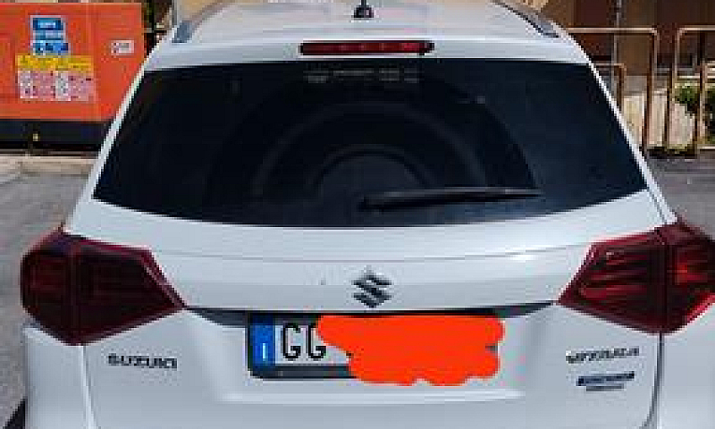 Suzuki Vitara Ibrida...