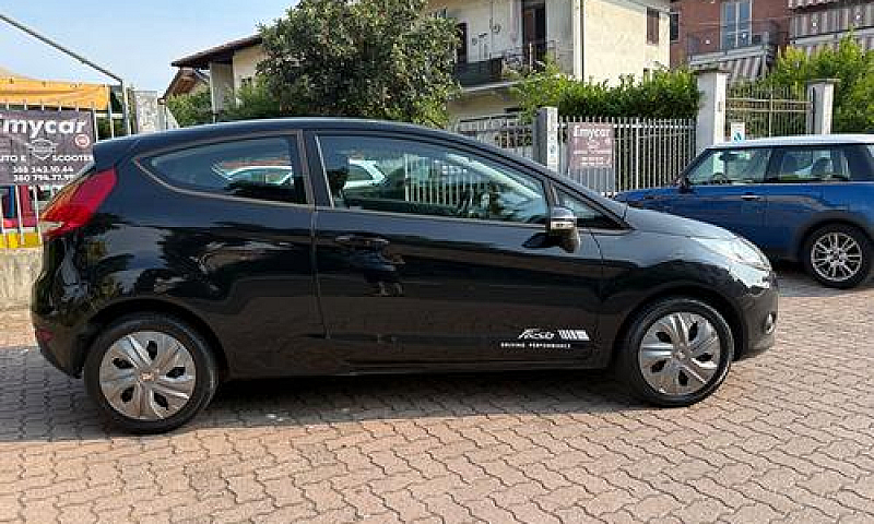 Ford Fiesta 1.4 Tdci...