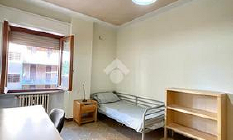 3 Locali A Perugia...
