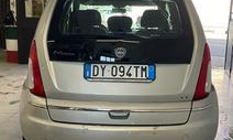 Lancia Musa 1.6 Mult...