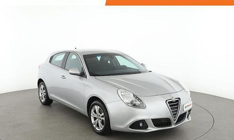 Alfa Romeo Giulietta...