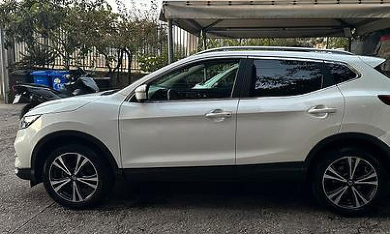 Nissan Qashqai N-Con...