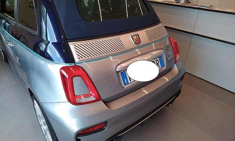 Abarth 695 Rivale De...
