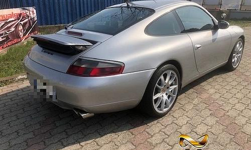 Porsche 911 Carrera ...