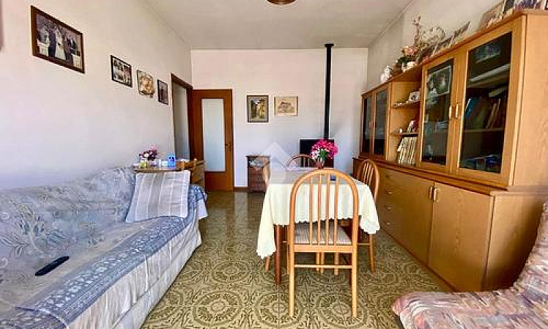 4 Locali A Castelnuo...