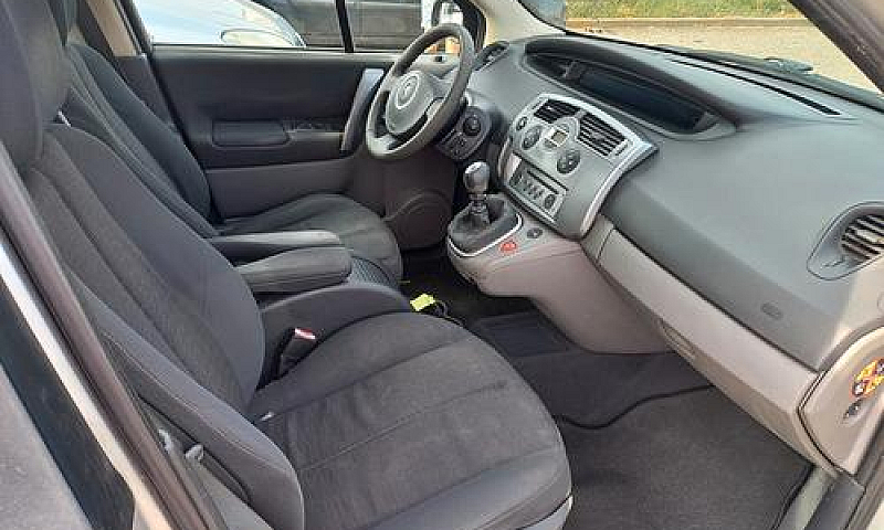 Renault Scenic 1,5 D...