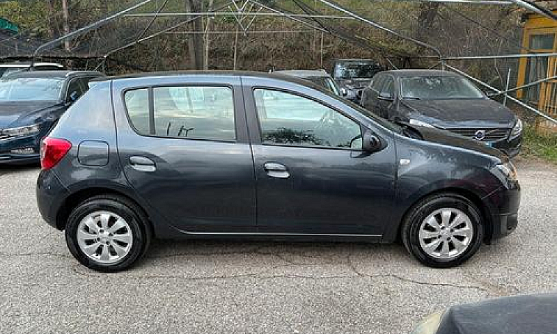 Dacia Sandero 1.2 Gp...
