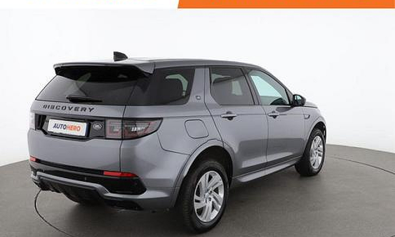 Land Rover Discovery...