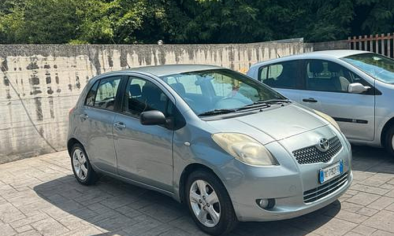 Toyota Yaris 5Porte ...