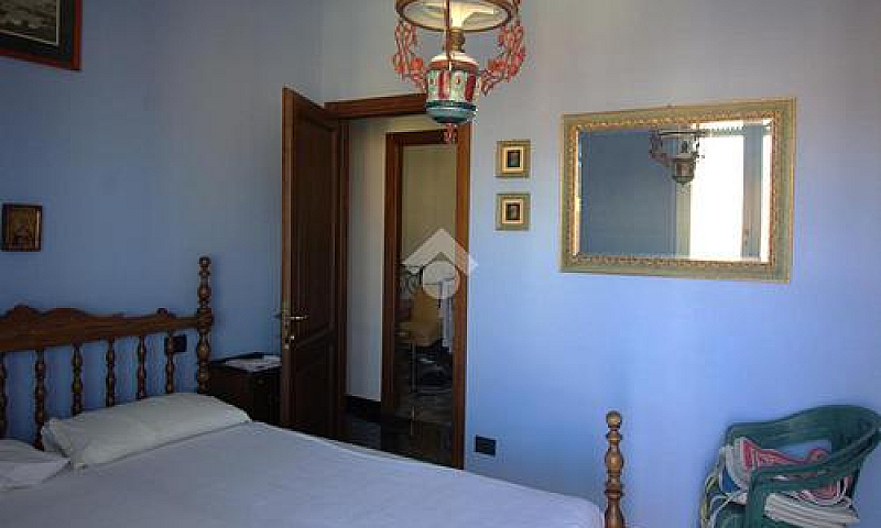 5 Locali A Lavagna...