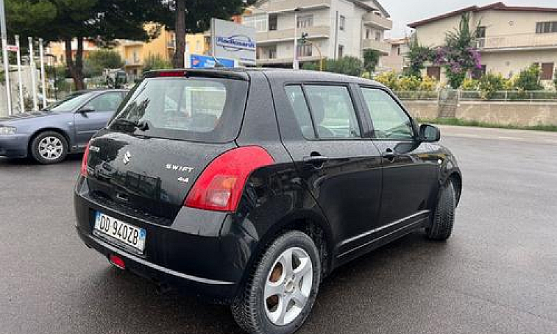 Suzuki Swift 1.3 4X4...