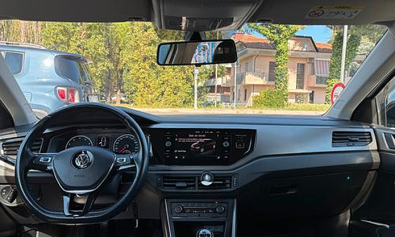 Volkswagen Polo 1.0 ...