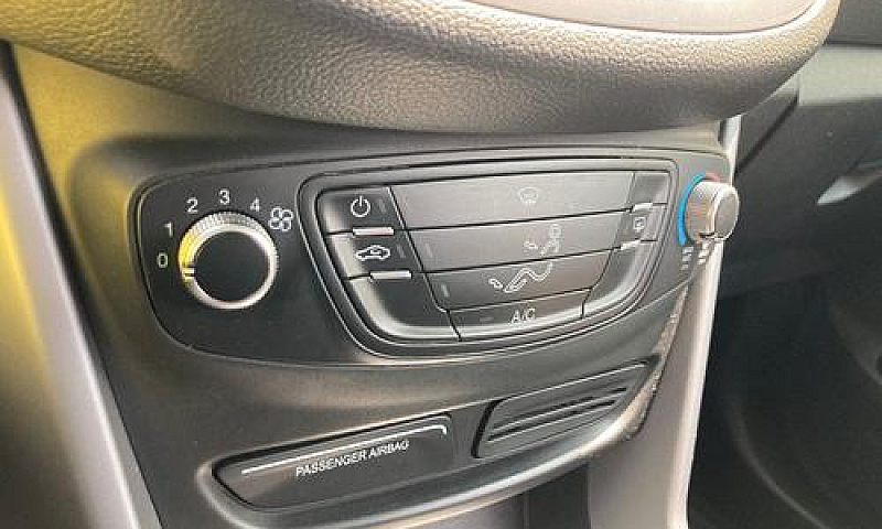 Ford B-Max 1.4 90 Cv...