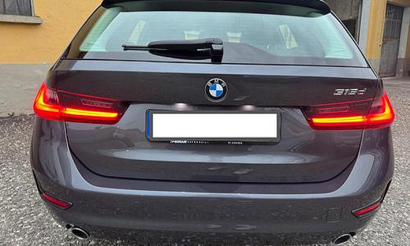 Bmw 318 Mhev 48V Tou...