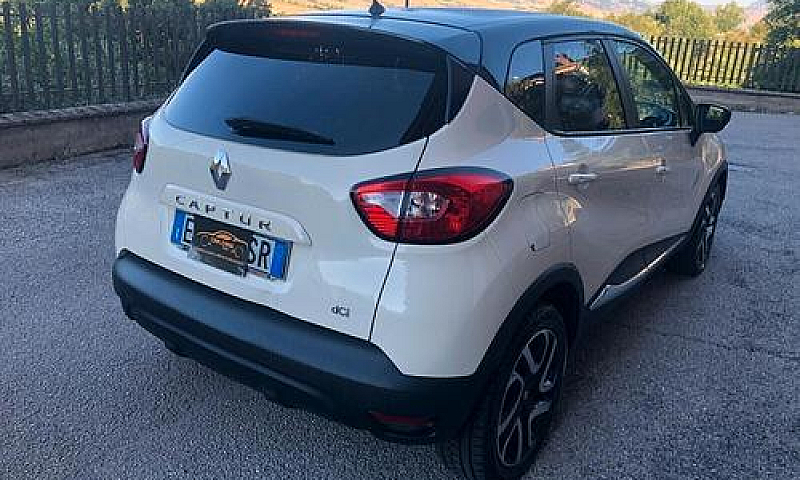 Renault Captur 1.5 D...