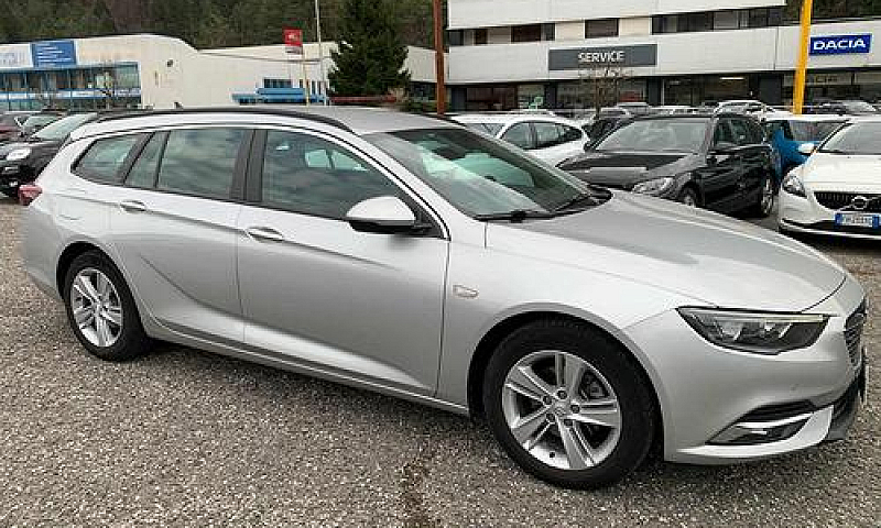 Opel Insignia 1.6 Cd...