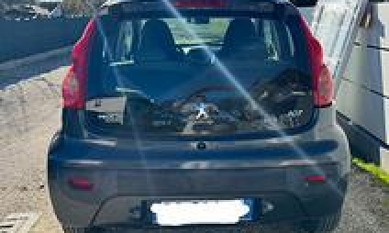 Peugeot 107...