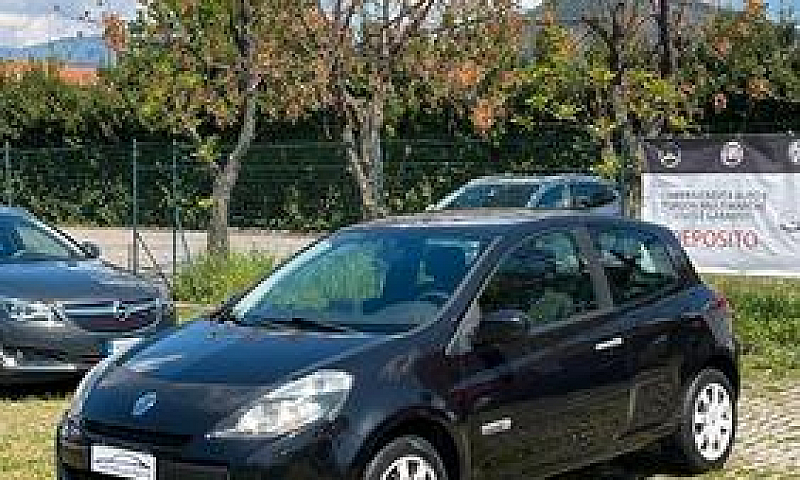 Renault Clio...