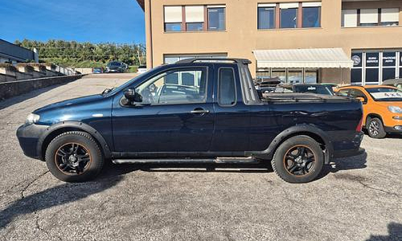 Fiat Strada 1.3 Mjt ...
