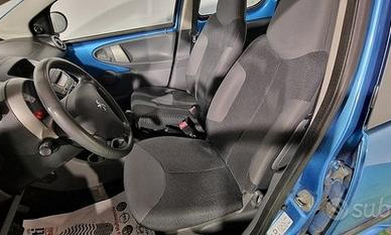 Peugeot 107 1.0 68 C...