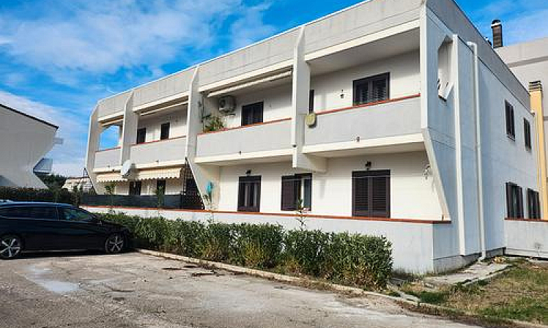 Termoli: Appartament...