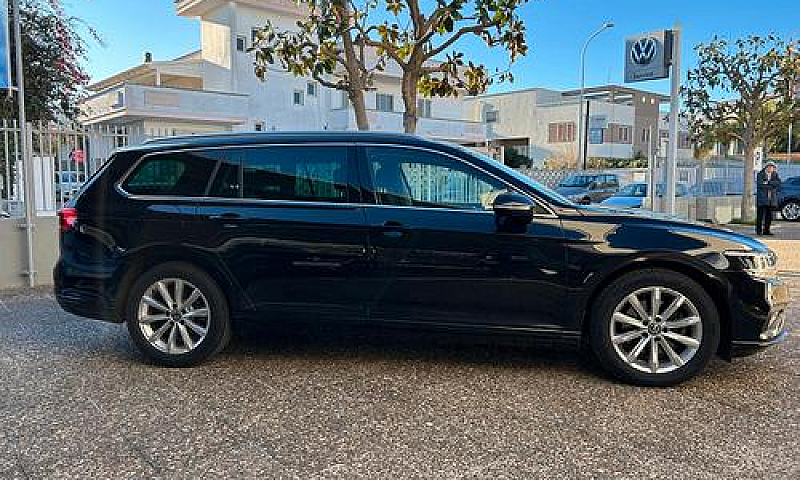 Volkswagen Passat Va...