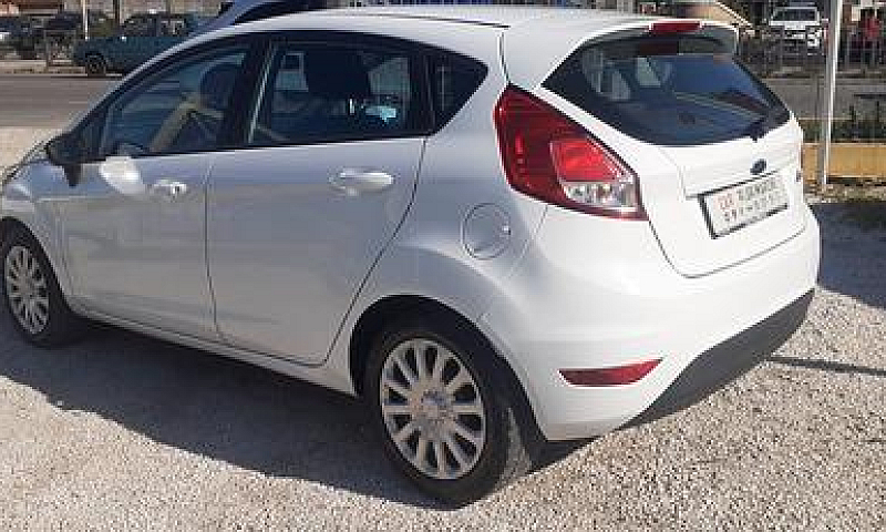 Ford Fiesta 1.5 Tdci...
