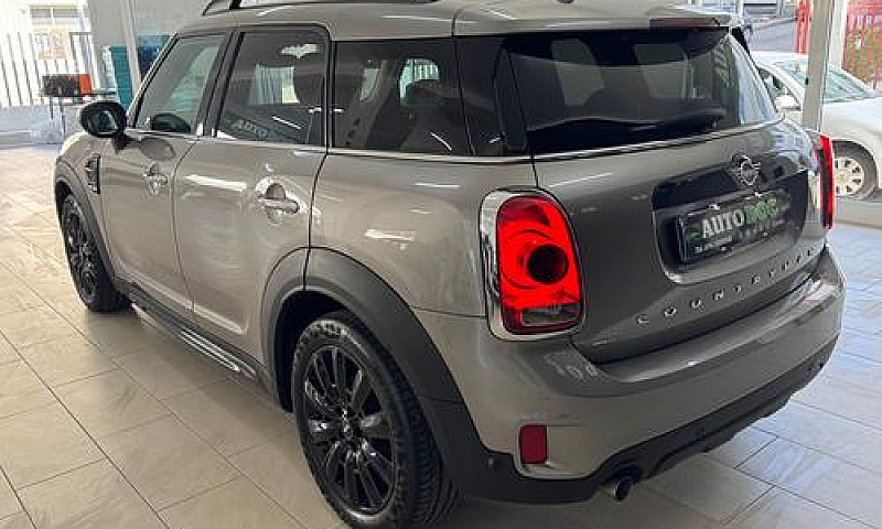 Mini Cooper Countrym...