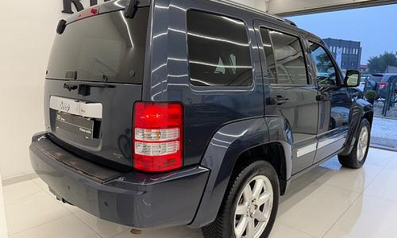Jeep Cherokee 2.8 Cr...