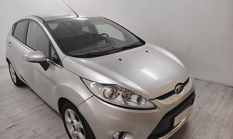 Ford Fiesta 1.2 82 C...