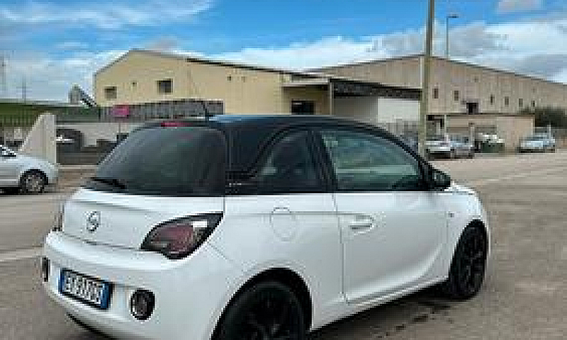 Opel Adam...