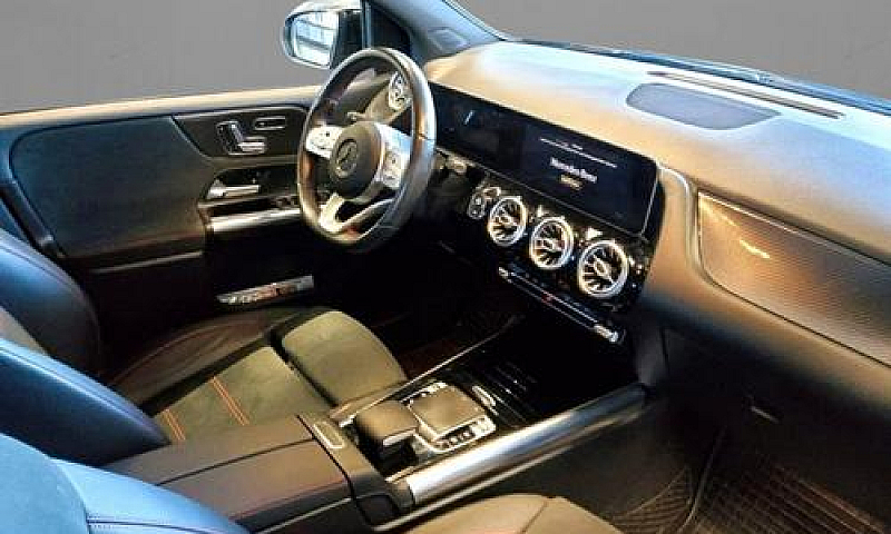 Mercedes-Benz B 180 ...