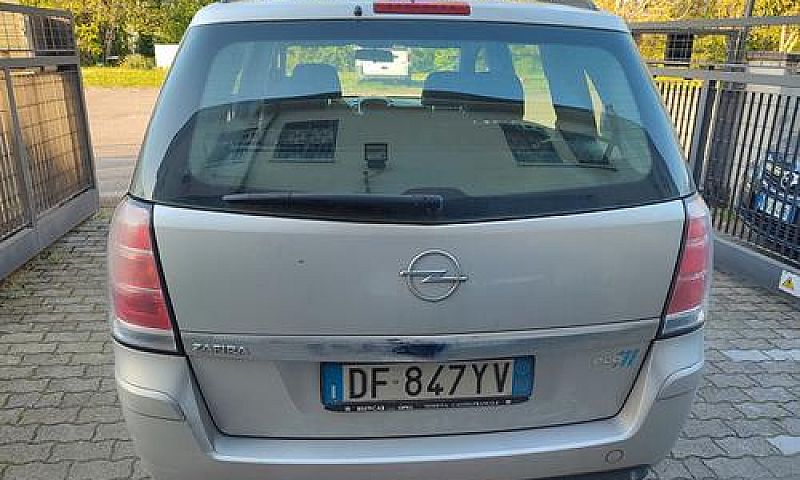 Opel Zafira A Metano...