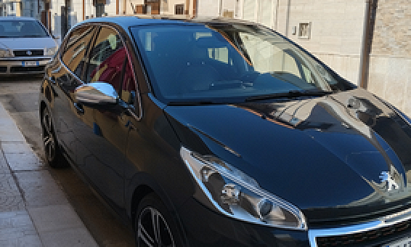 Peugeot 208 Gt Line...