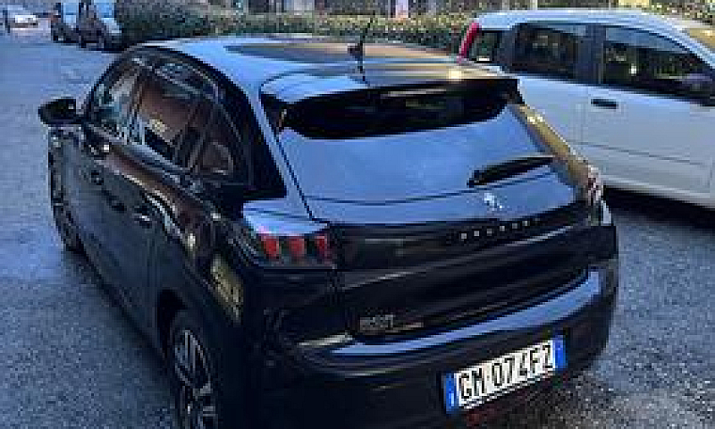 Peugeot 208 Puretech...