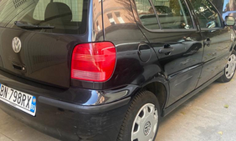 2000 Volkswagen...