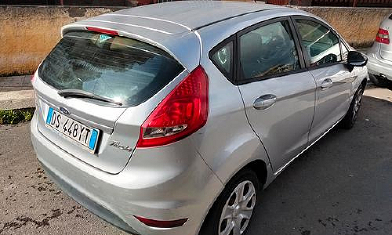 Ford Fiesta Unico Pr...