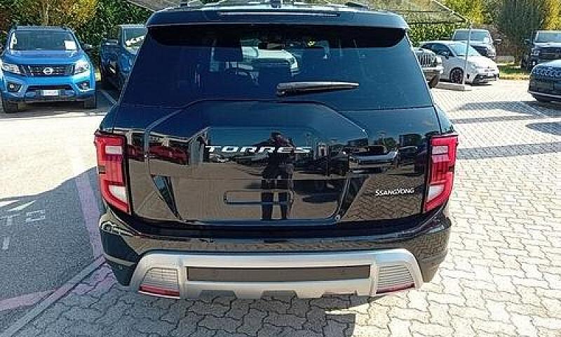 Kgm Torres 1.5 Turbo...