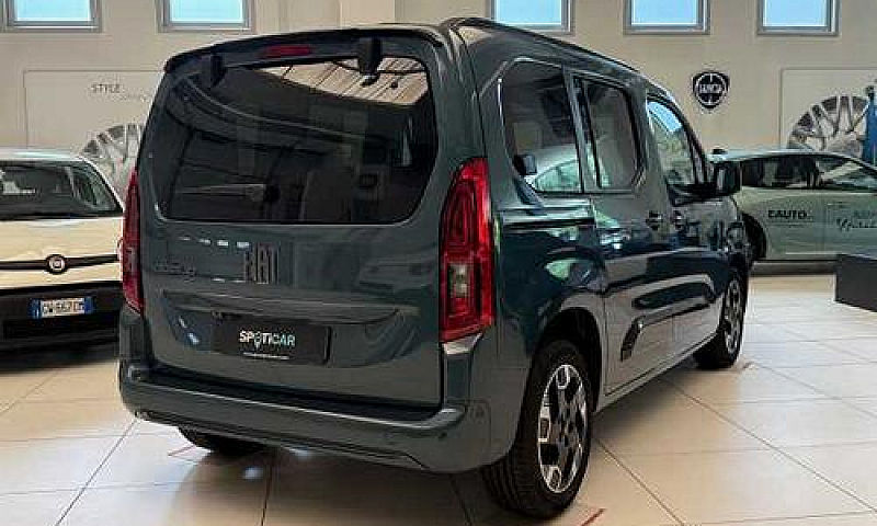 Fiat Doblò 1.5 Blueh...