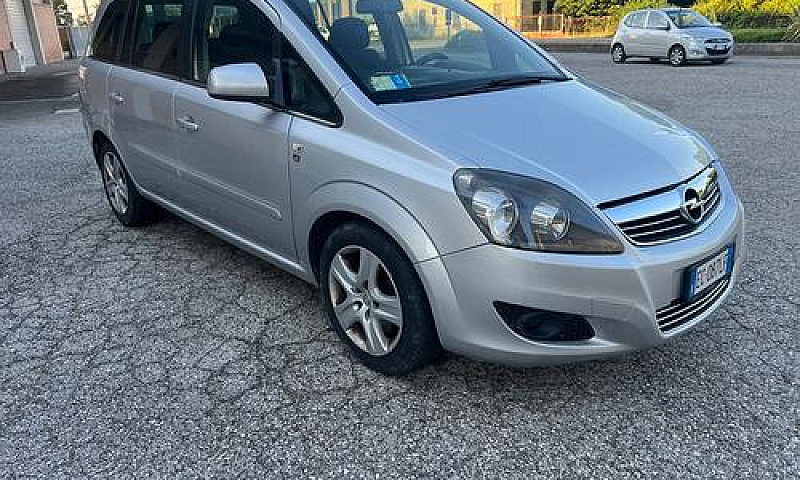 Opel Zafira 1.7 Cdti...